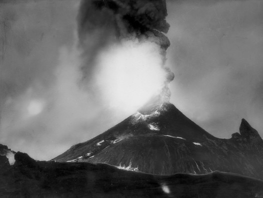 VESUVIO / VESÚVIO